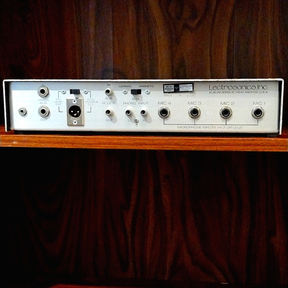 VINTAGE Lectrosonics, Inc. MX-41 voice protector microphone mixer